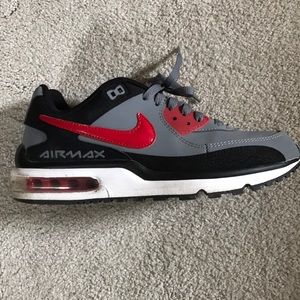 Nike air max LTD 9.5 mens - worn twice!